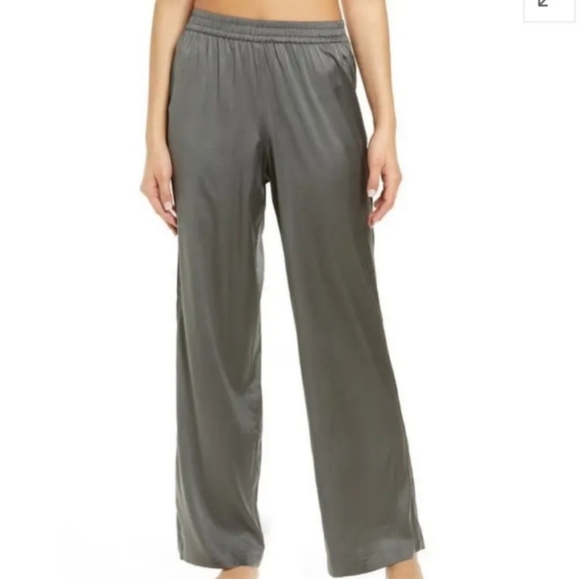 SKIMS Other - NWT Skims Silk Sleepwear PANTS Color- Gunmetal 4X